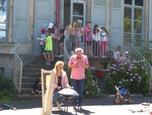 Rencontre musicale CADA et école primaire